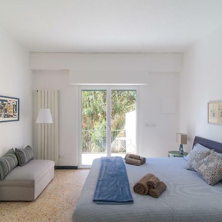Al Pontile - The House Of Travelers Villa Sala Comacina Bagian luar foto